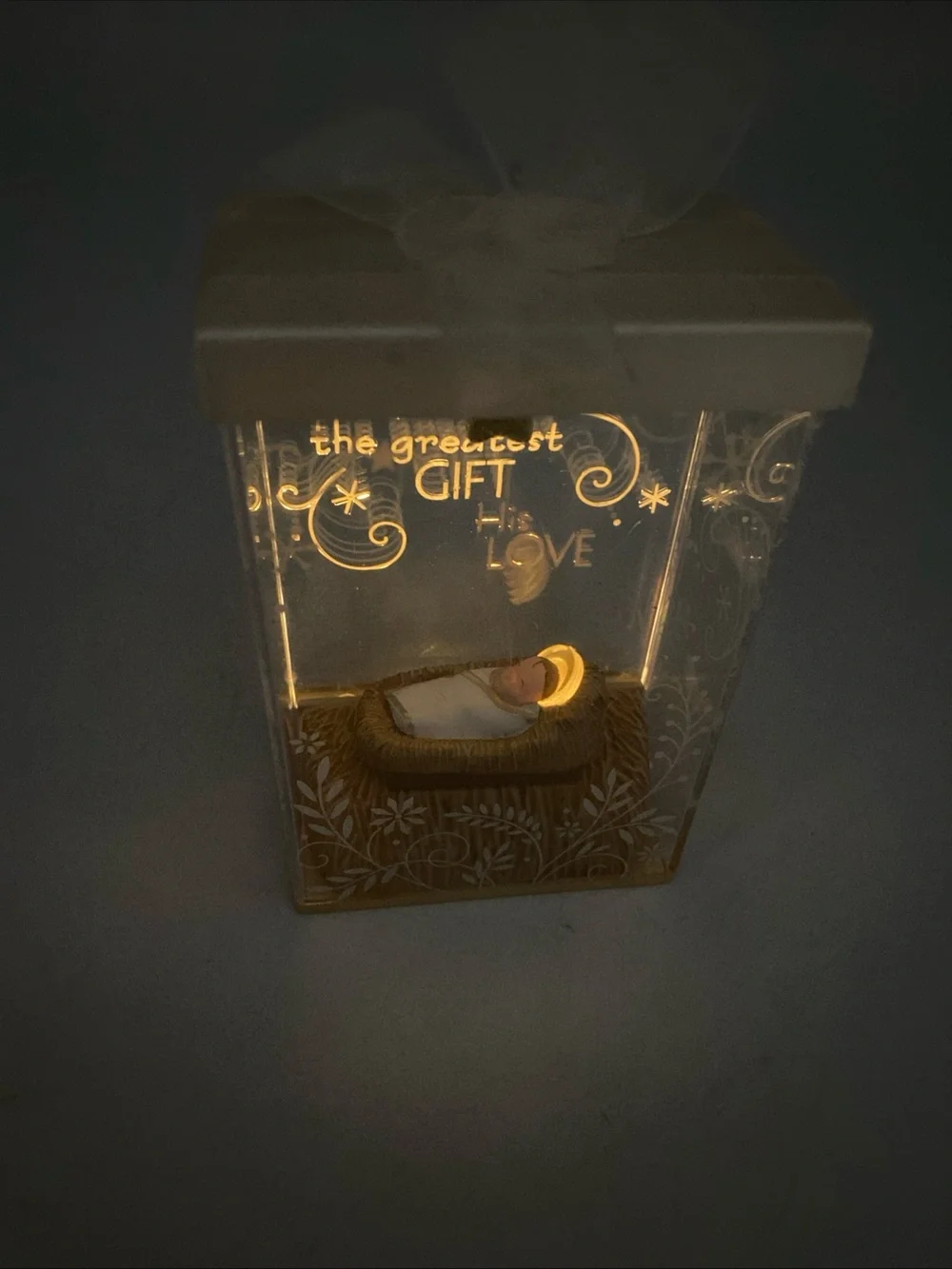 2012 The Greatest Gift Hallmark Ornament Is His Love Christmas Holiday Lights Up
